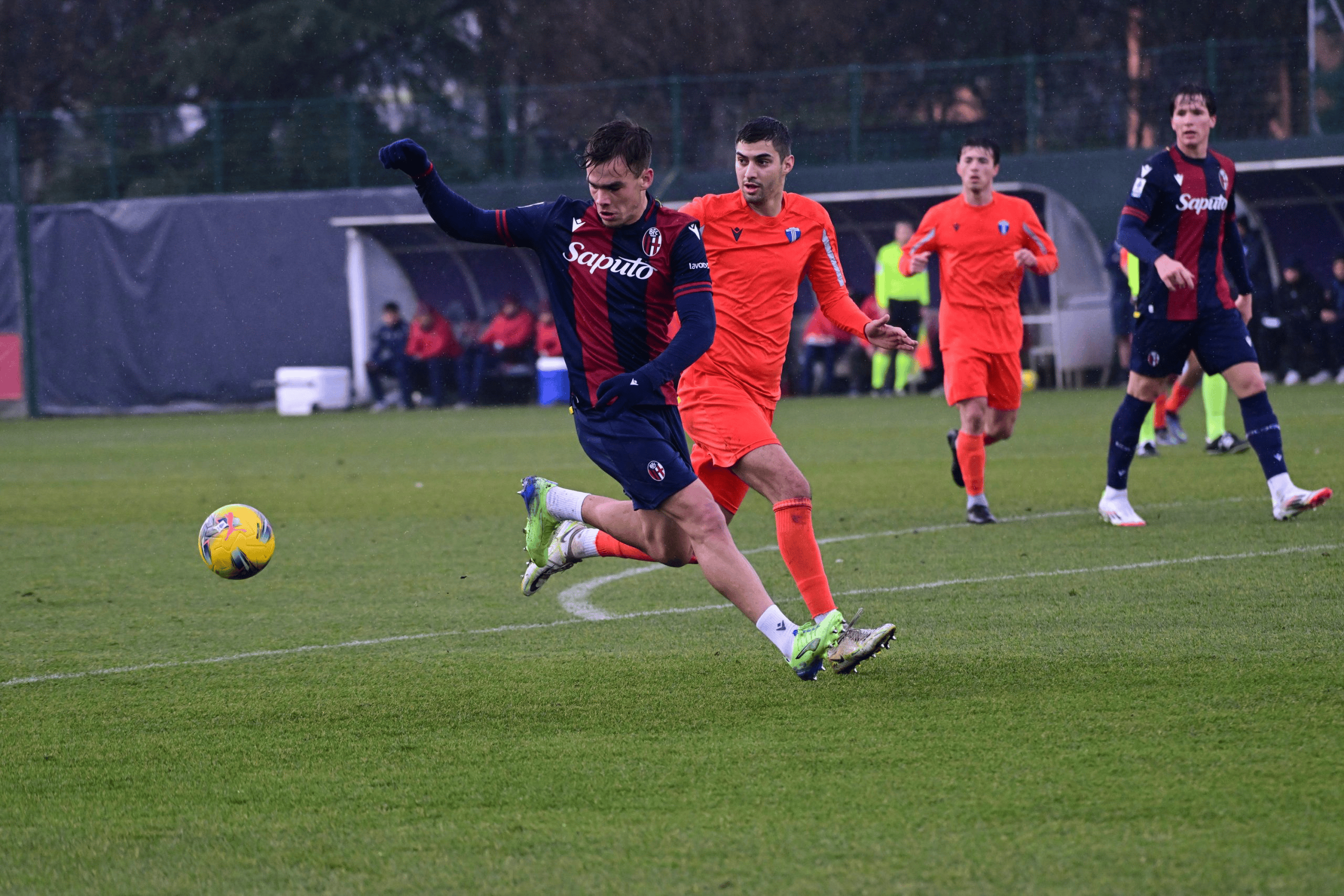 关于博洛尼亚主场大胜，力争冲击欧战资格的信息