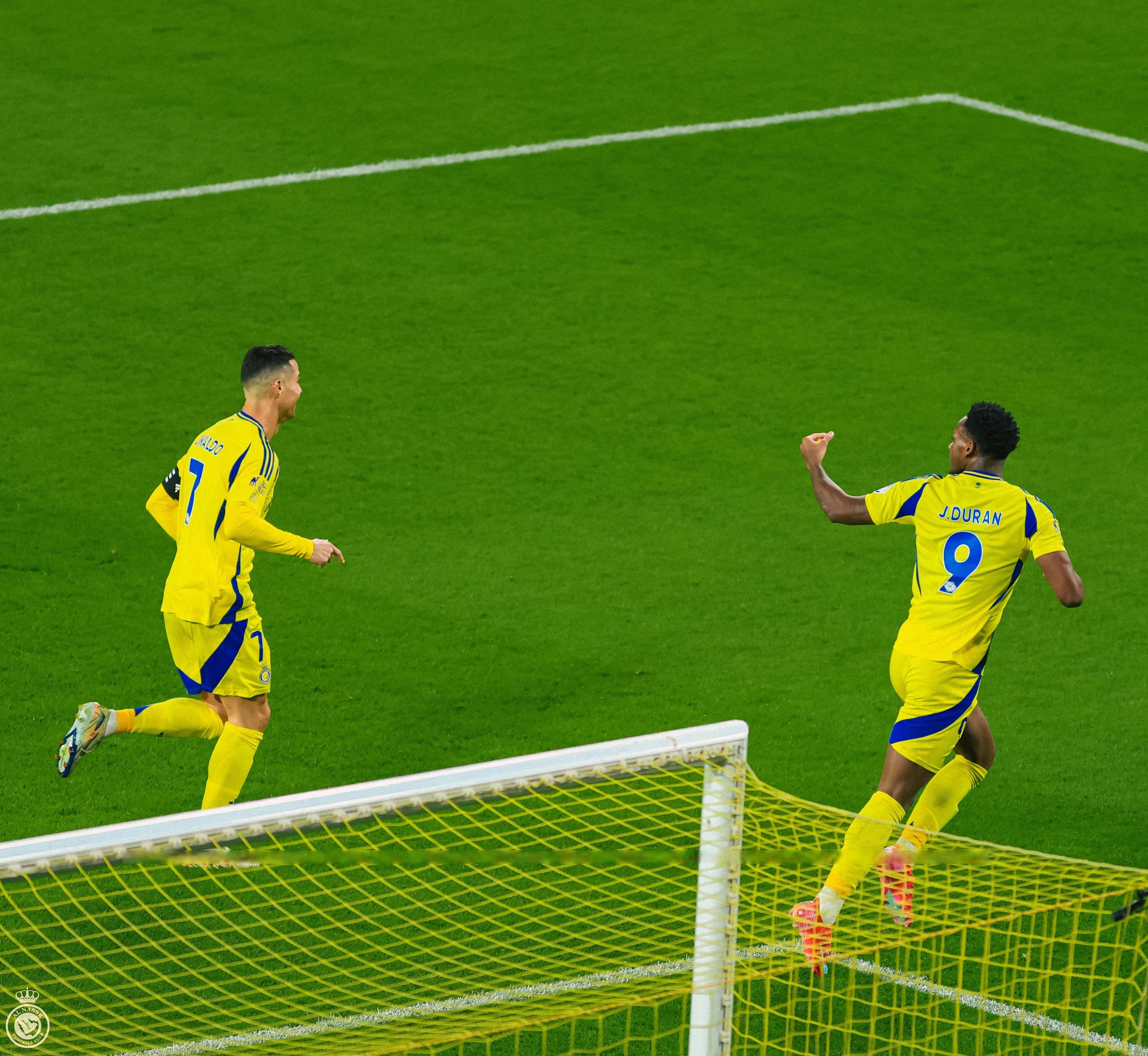 关于哥伦比亚射手刷新进球纪录，成为队内得力射手的信息