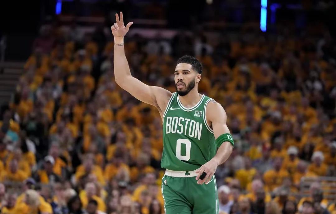 绿军双核领衔!塔图姆击败勇士重新登顶西部的简单介绍 绿军双核领衔!塔图姆击败勇士重新登顶西部的简单介绍