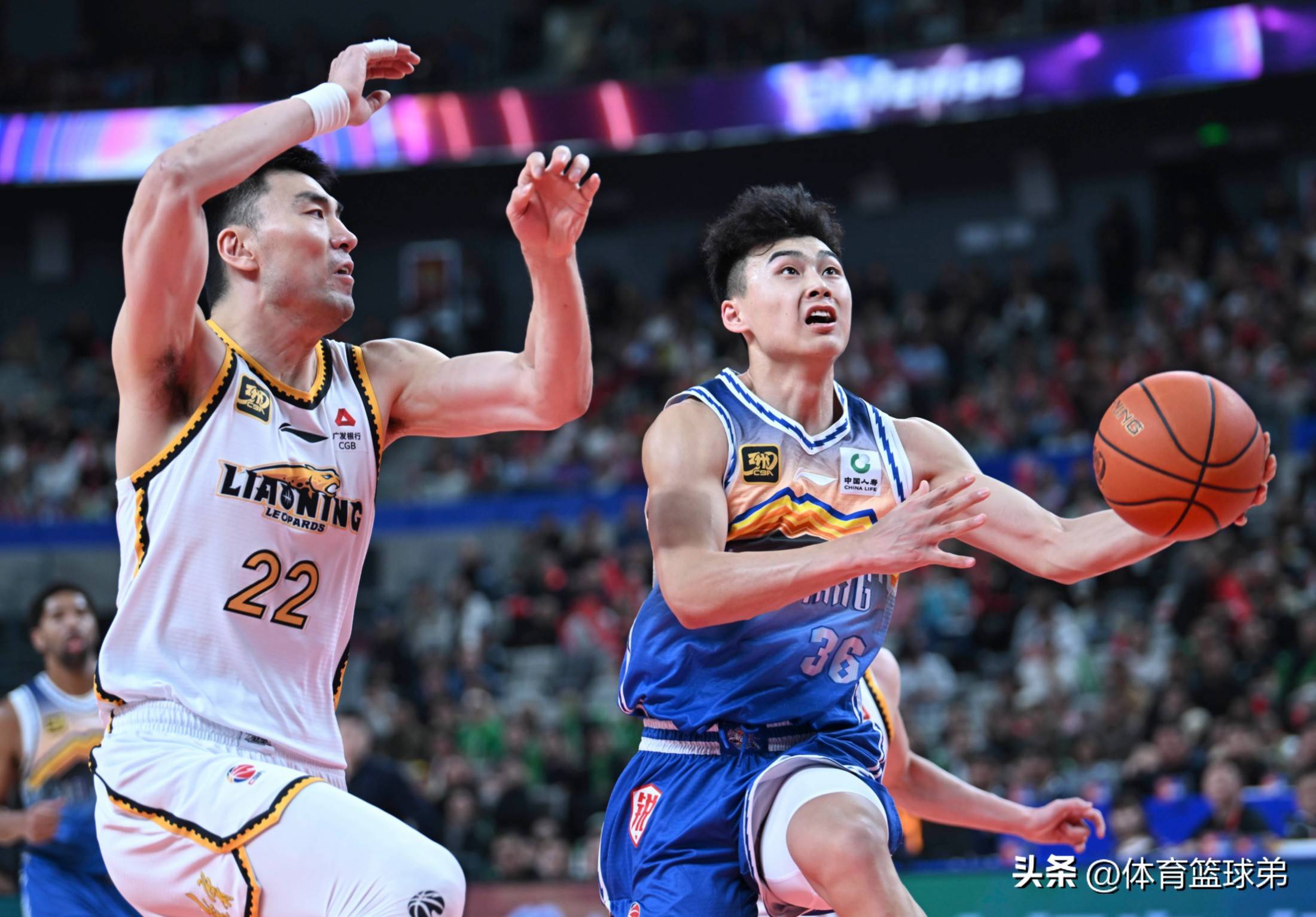 九游体育网页版登录入口-包含交战劲敌，球队取得三分胜利的词条