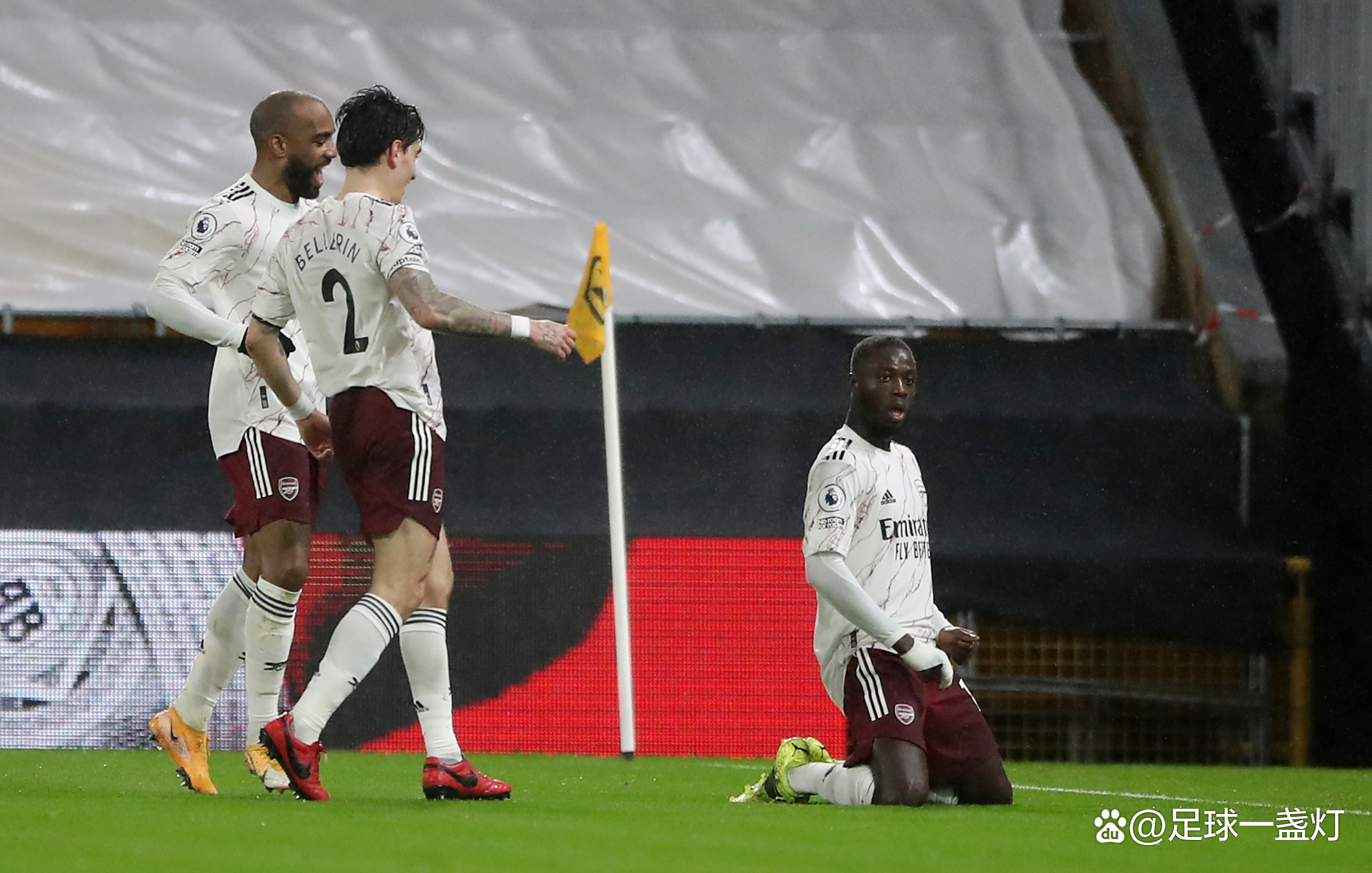 九游体育官网入口-阿森纳客场不敌狼队，遭遇挫折