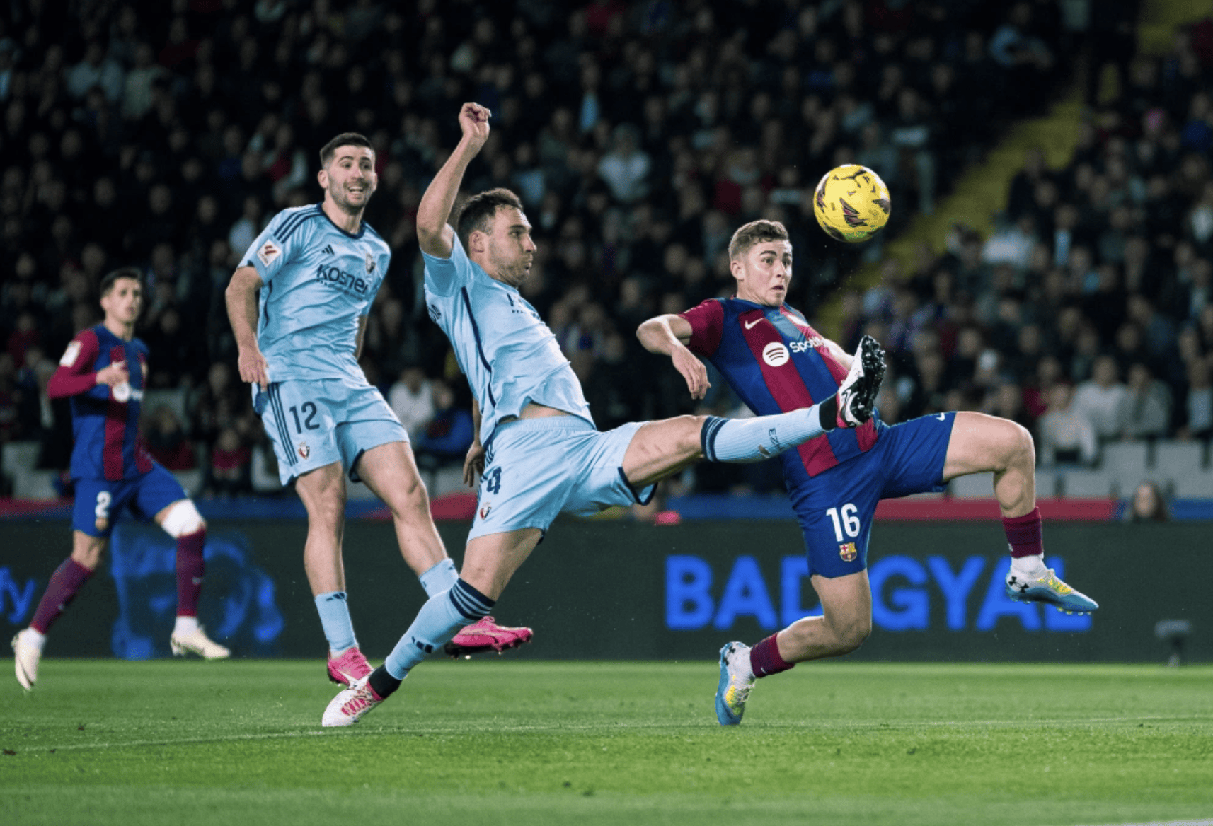 九游体育app下载-巴伦西亚准备迎战奥萨苏纳的挑战