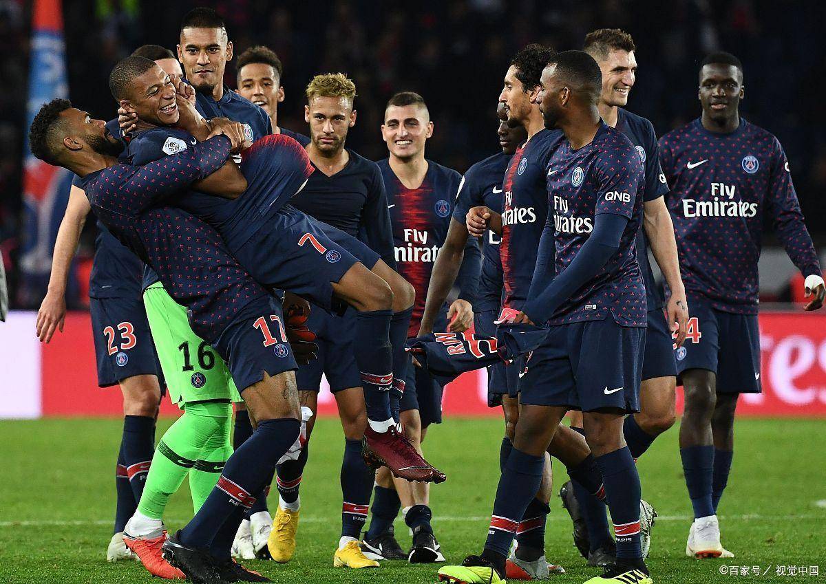 巴黎圣日耳曼主场击败雷恩，继续领跑