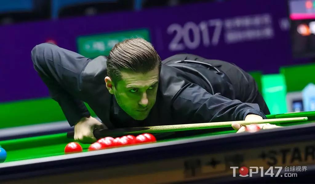 台球比赛黑马脱颖而出,威猛击中红球 台球比赛黑马脱颖而出,威猛击中红球