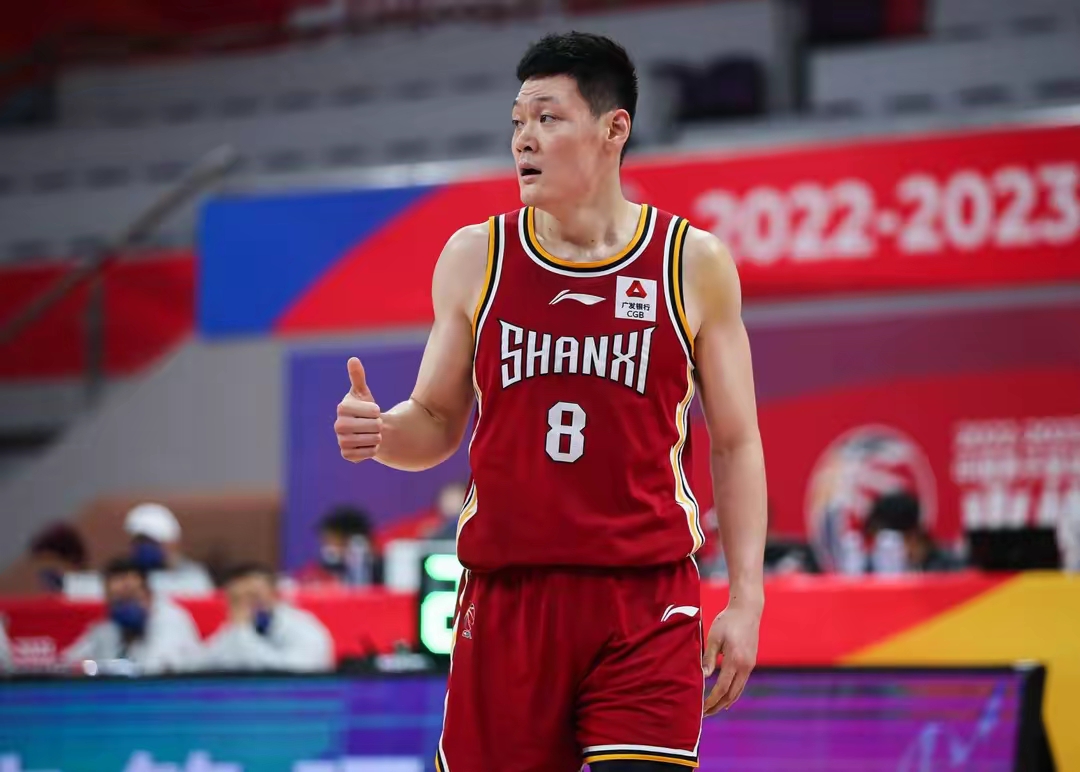 九游体育app-包含球队备战新赛季连胜局面引关注，备战下一场的词条